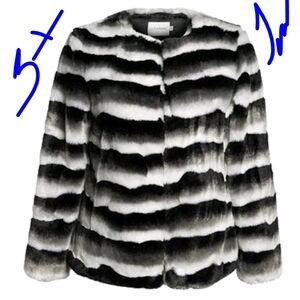 Elegant Striped Teddy Jacket in Black and White
